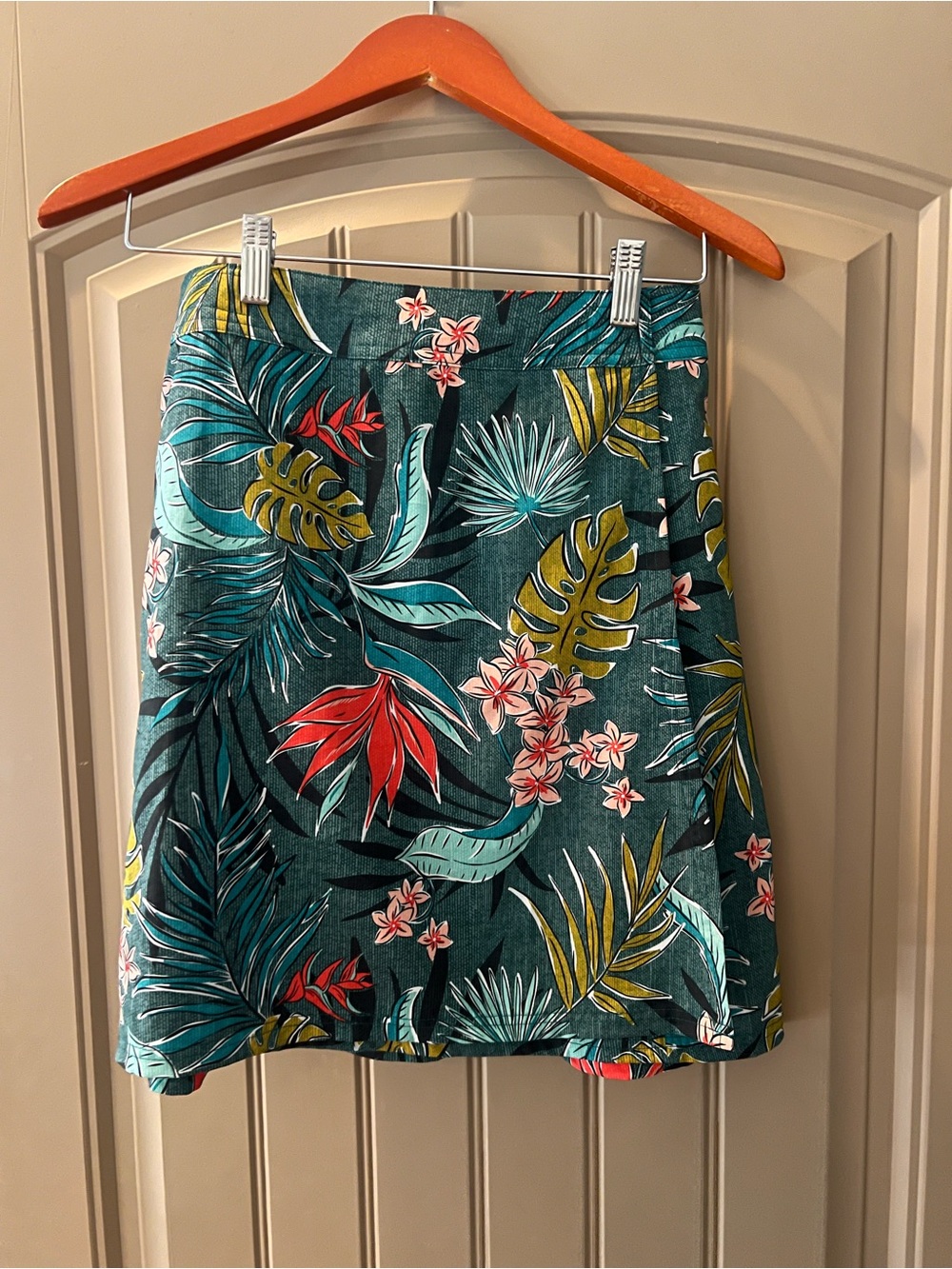 Ripskirt Hawaii Teal A-Line Skirt with Red, Yellow & Pink Floral Print